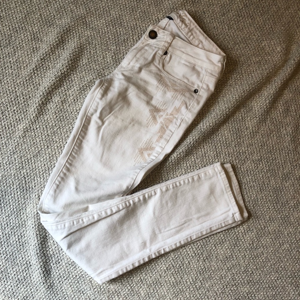 White Jeans